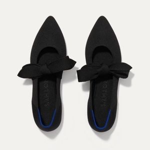 New Rothy’s Mary Jane Point Bow Flats Solid Black Knit Shoes
